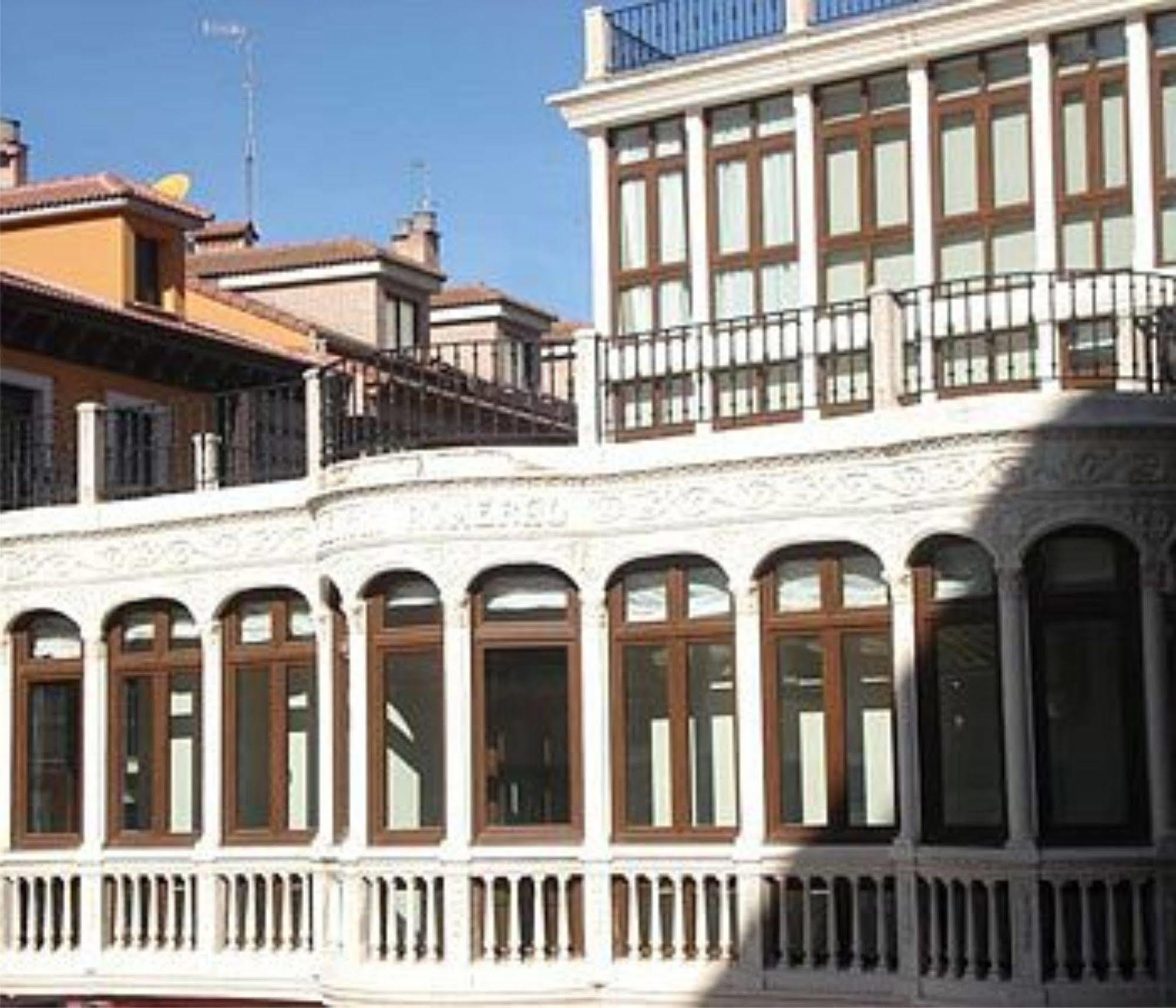 Hotel Villa De Aranda Aranda de Duero Exterior photo