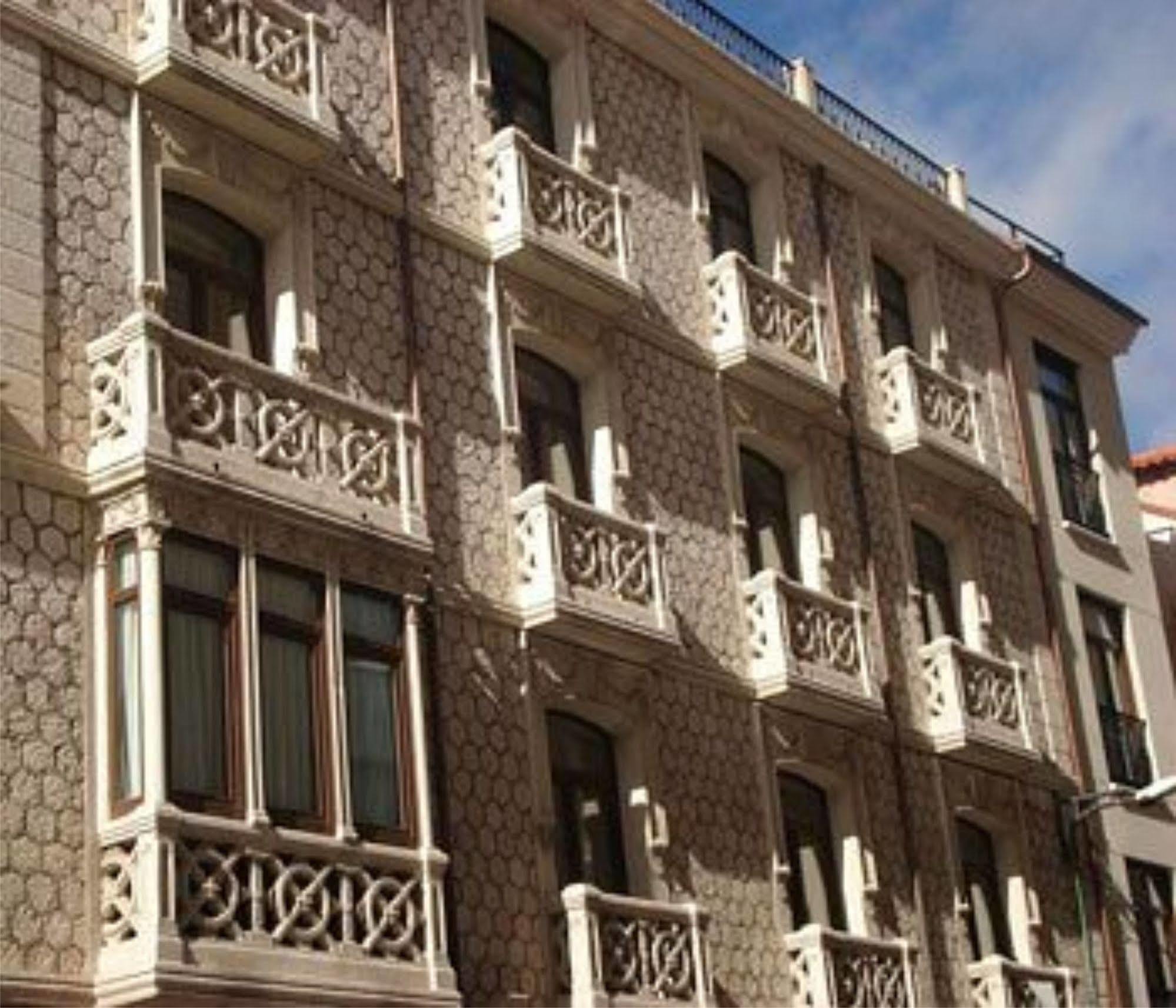 Hotel Villa De Aranda Aranda de Duero Exterior photo